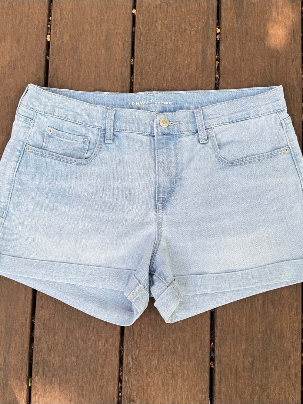 Old Navy Boyfriend Denim Shorts Light Wash Cuffed Hem Size 12